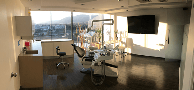 Clínica dental en Lo Barnechea Dr. Nicolás Troncoso